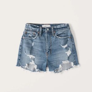 Curve Love High Rise Mom Shorts Abercrombie